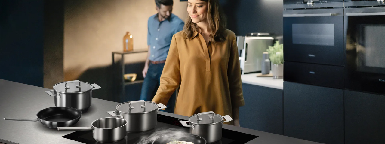 Siemens Herd und Siemens Backofen im Milieu